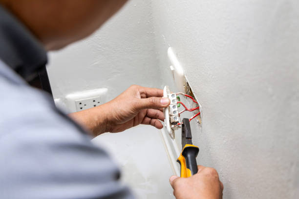 Best Affordable Emergency Electrician  in Blakely, GA